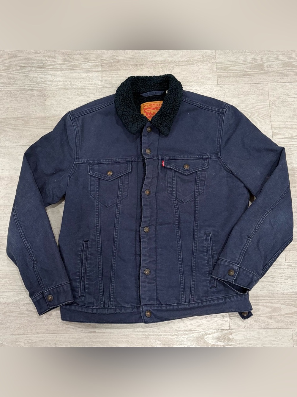 Levi's Vintage Blue Denim Sherpa Lined Trucker Jacket MENS SIZE L